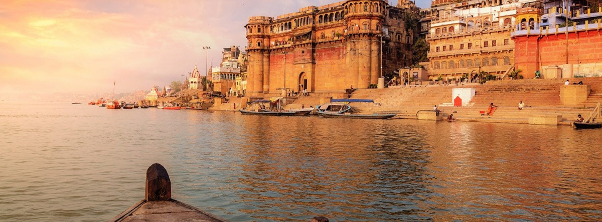 Holy-River-Ganges-at-Varanasi-